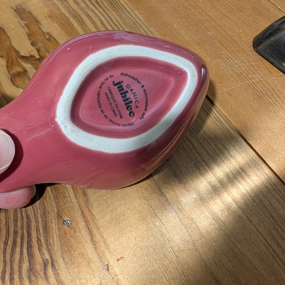 Pink Ceramic Spoon Rest - Picture 2 of 4